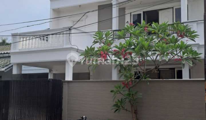 Disewakan Rumah Citra 2 Strategis