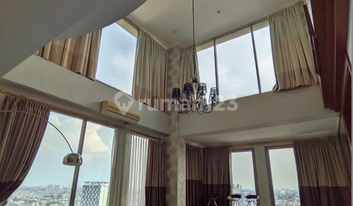 Dijual / Disewakan Unit 4 Bedrooms Furnished Oasis Mitra Sarana