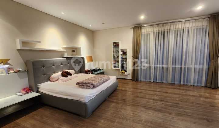 3-Story House Kelapa Gading Villa Permata Gading Nice Ready to Live In