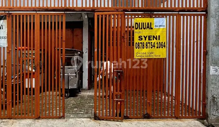 Shop + 2-story ready-to-live house on Welfare Street, North Cikarang.