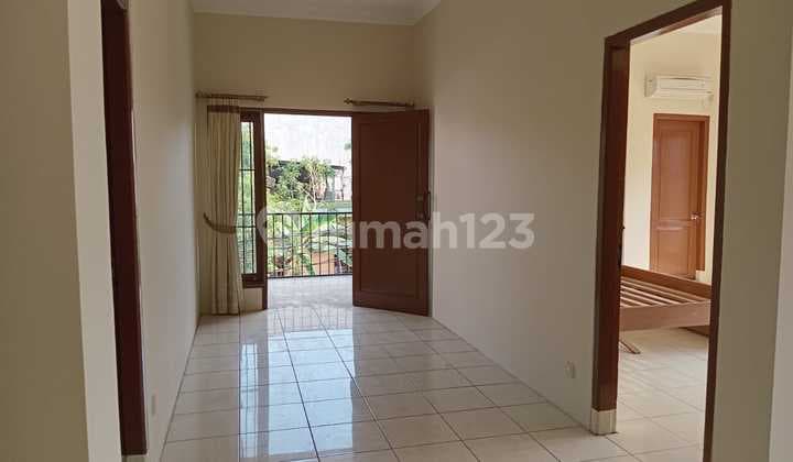 Rumah Hook Kelapa Gading Komp. Walikota Ada Kolam Renang #Sn1