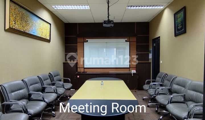 Ruang Kantor Siap Pakai di Kirana Two Office Tower Kelapa Gading