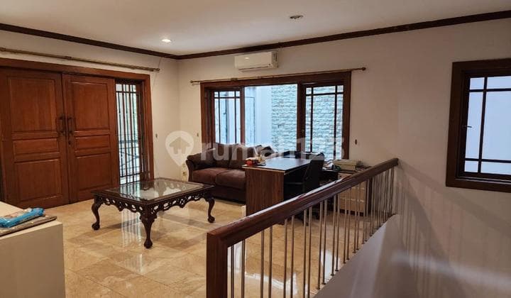 Rumah 2 Lantai di Karang Bolong Anol Jakarta Utara Siap Huni