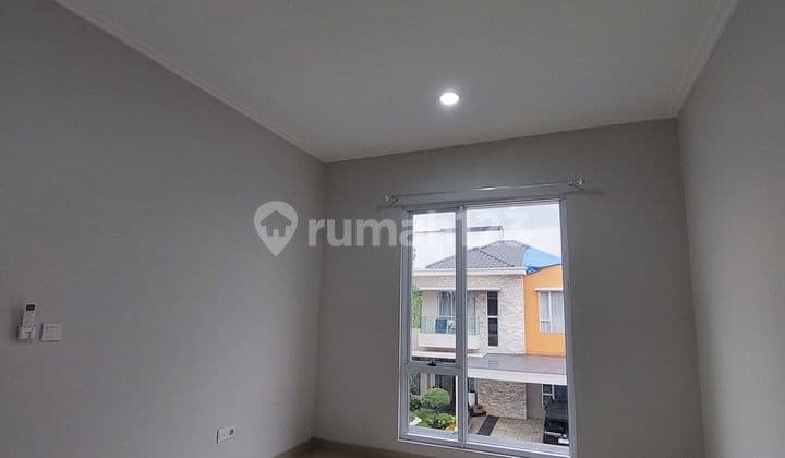 Rumah Baru Cluster Eropa Sedayu City Kelapa Gading Row Jl 3mobil