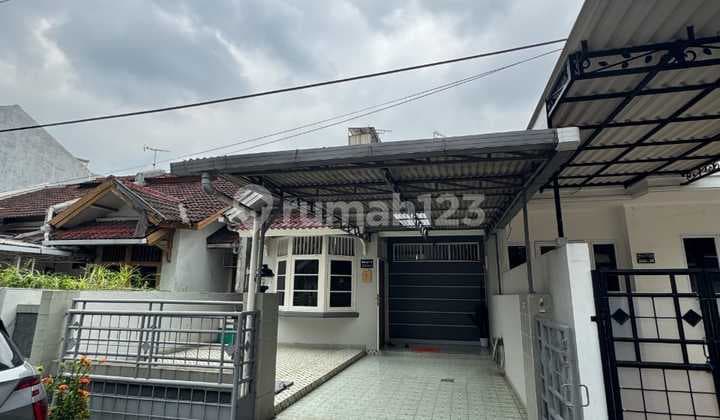 Dijual Rumah Siap Huni Furnished di Sektor 1B, Gading Serpong