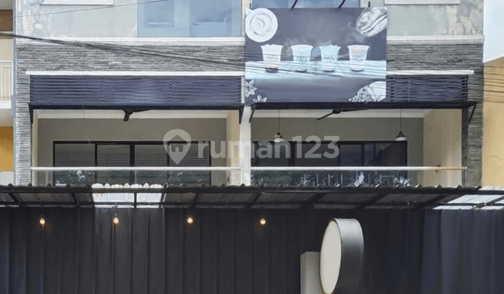 Rumah Atau Ruko 3 Lantai Hadap Jalan di Sektor 7A Gading Serpong