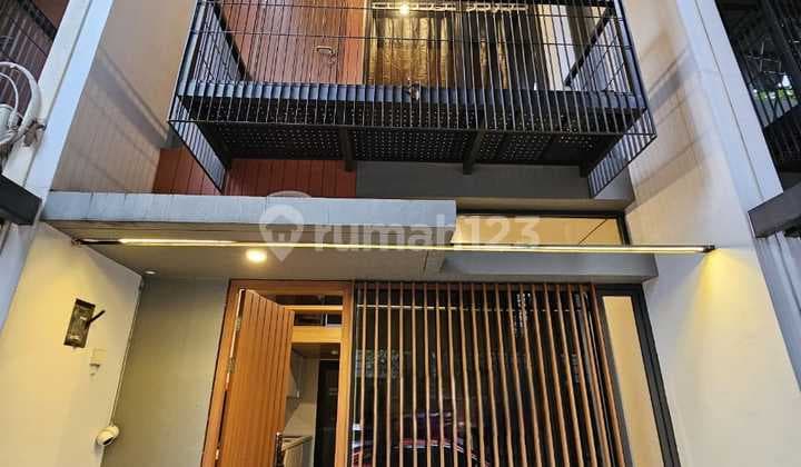 Dijual Cepat Rumah Furnish di Fleekhauz, Bsd Harga Nego Tipis