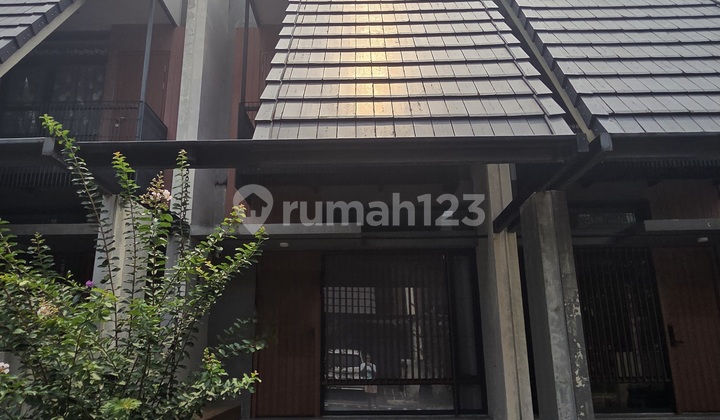 For Quick Sale: Furnished House at Fleekhauz, Price Negotiable Until Deal.
