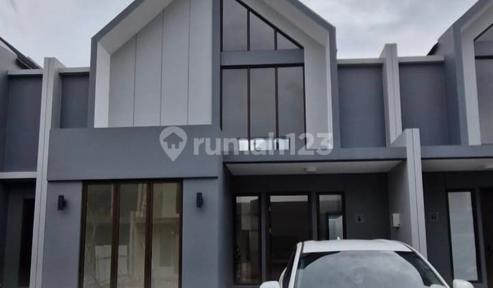 For Sale at a Loss: House in Gardenia Cluster, Paramount Petals Curug
