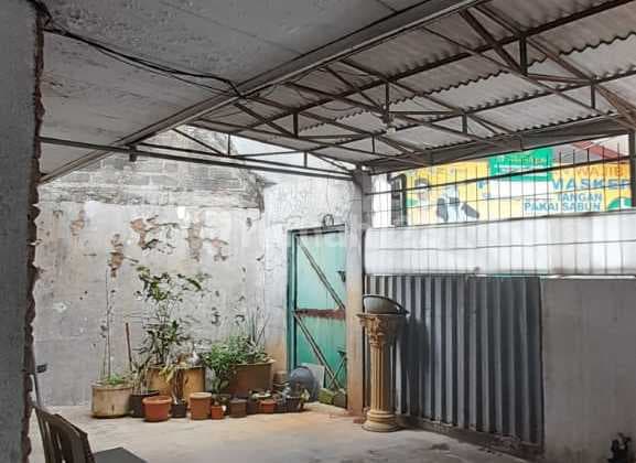 For Sale: 200 M² Spacious House in Jelambar Baru Raya, West Jakarta