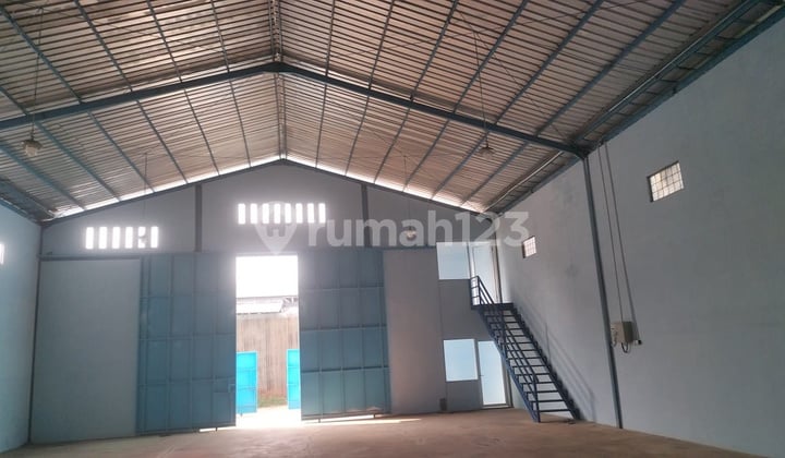 Disewakan Gudang Gandeng 400M² di Padurenan, Mustika Raya, Bekasi Timur