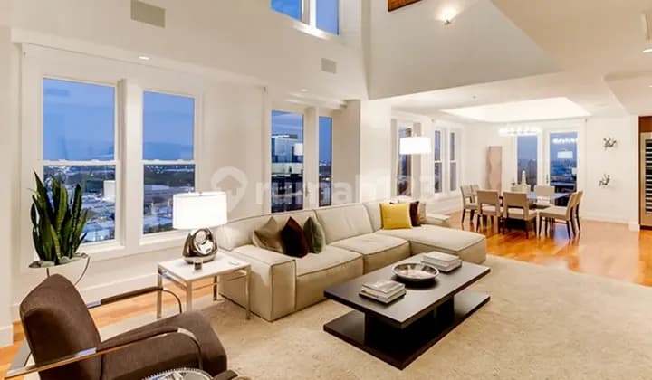 110 | 2 lantai di Harbour Bay Residence | Apartement Penthouse Loft 7 BR | Furnished bagus