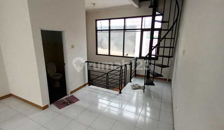 Dijual Ruko 2 Lantai di Taman Kopo Ketapang
