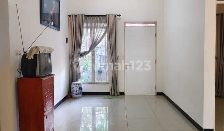 Dijual Rumah Bagus Minimalis di Taman Kopo Indah Tki 2