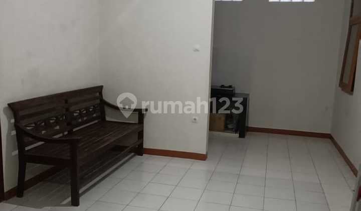 Ready-to-Occupy House in Taman Kopo Indah TKI 1 Bandung