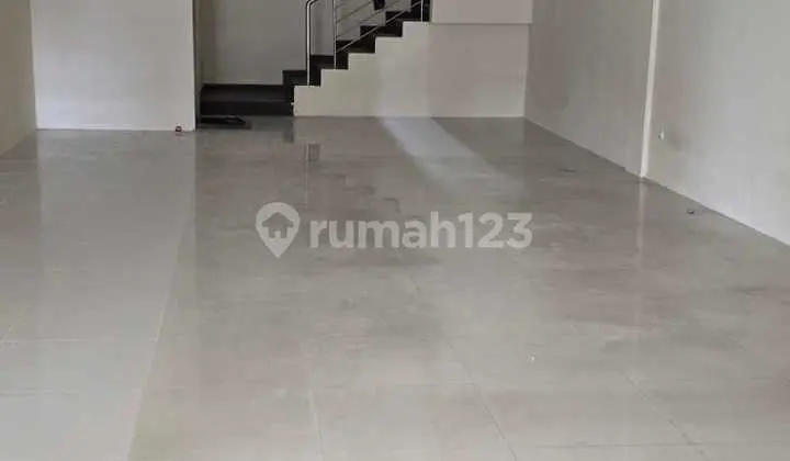 Disewakan Ruko Lokasi Strategis di Pasirkaliki Bandung