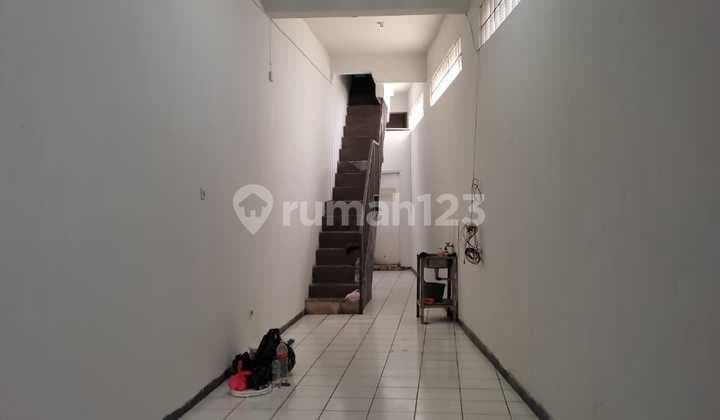 For Sale 3-Story Shop House Ready to Use Main Road Kopo Bihbul.