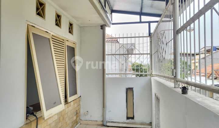 Dijual Rumah Siap Huni di Taman Holis
