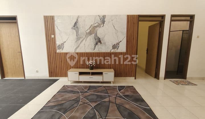 Dijual Rumah Minimalis Cantik Nan Keren di Taman Kopo Indah Tki 3