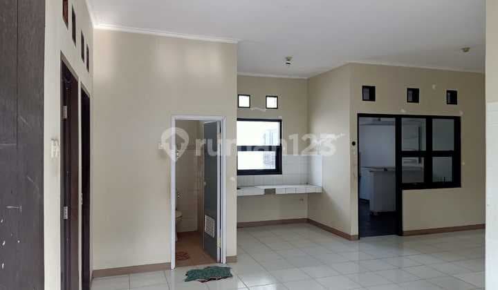 Dijual Rumah Siap Huni di Taman Kopo Katapang