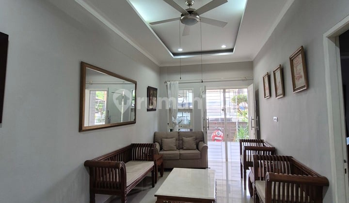 Dijual Rumah Bona Indah 3 Lantai Full Furnished Siap Huni Lokasi Strategis SHM Bagus