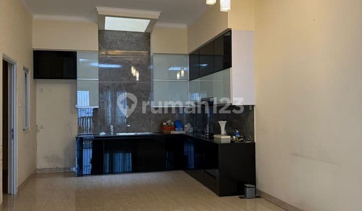 For Sale House Near Kelapa Gading Good Condition Ready to Occupy 10 Minutes to Kelapa Gading Mall