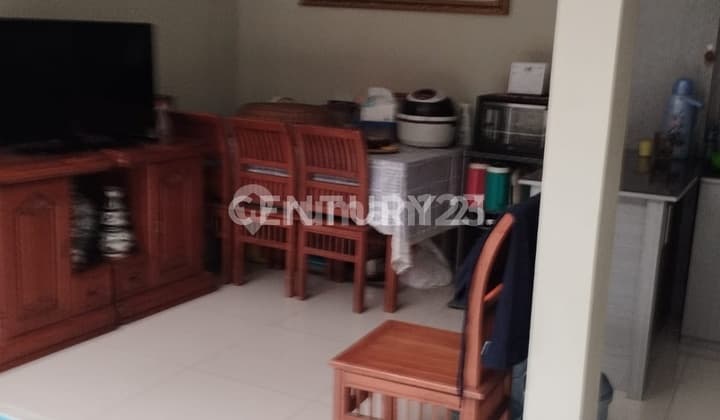 Attractive House on Jl Paledang Cibereum, Semi-Furnished, Minimalist