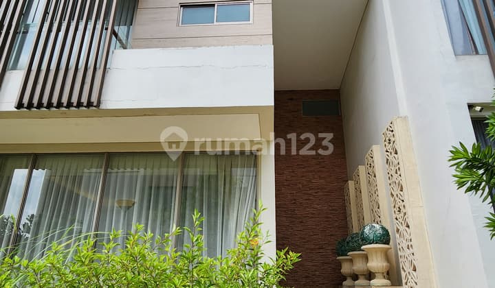 Dijual Rumah Mewah di Townhouse Jaya Seafront Ancol, Jakarta Utara