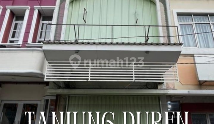 Disewakan Ruko di Tanjung Duren di Jalan Raya Utama