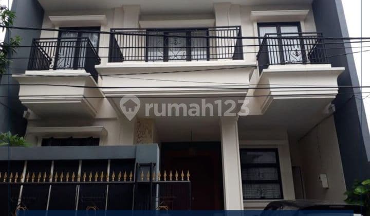 Rumah 2 Lantai Di Sunrise Garden
