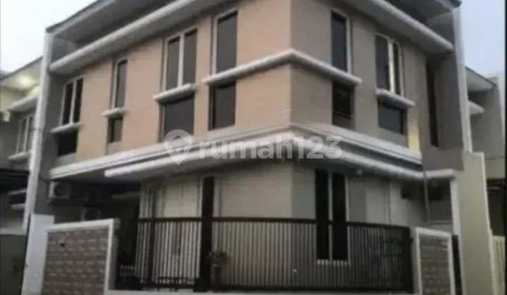 Rumah Hook Di Nginden Intan Barat Dekat Merr