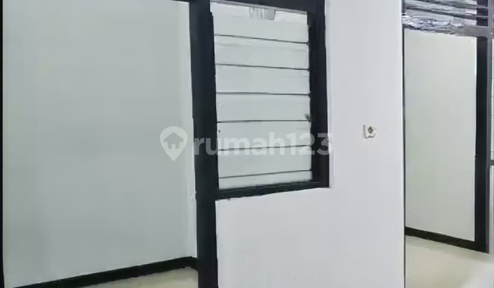 Rumah Kos Terawat Renovasi Dekat Terminal