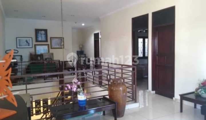 Rumah 2Lt Furnished SHM bisa Utk Usaha Radio Dalam Jak Sel Cl 431