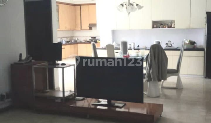 Rumah Dua Lantai Palasari Bandung