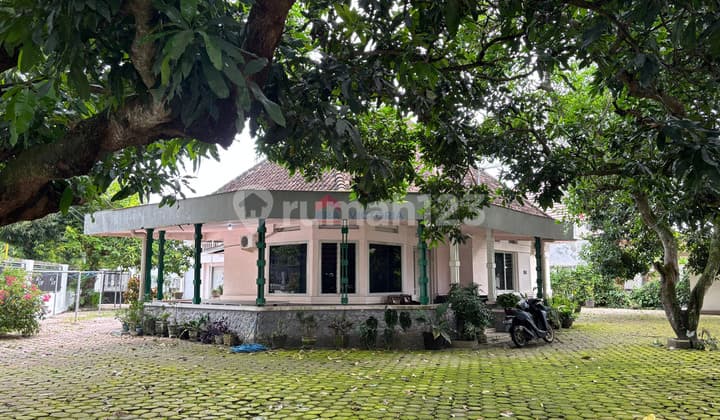 Rumah Posisi Hook di Jalan Provinsi Bendogerit Blitar