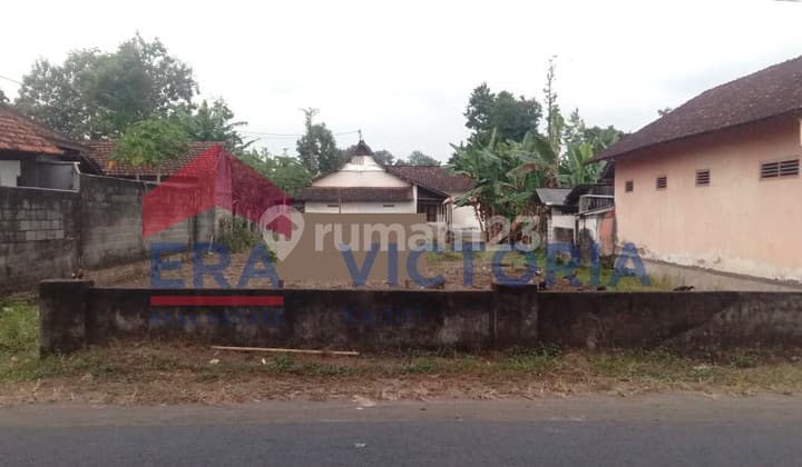 Tanah di Ngantru Tulungagung Cocok untuk Supermarket Lokasi Pinggir Jalan