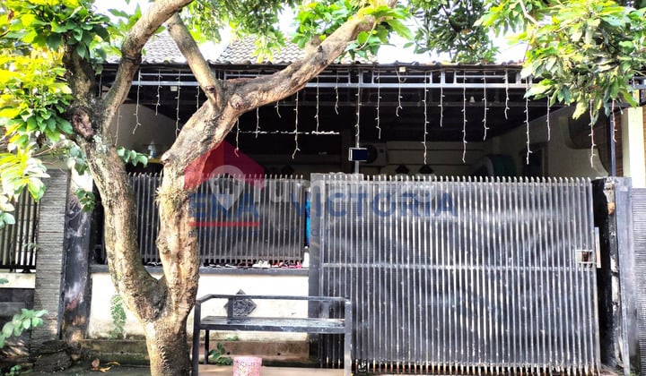 Rumah Bagus Unfurnished SHM Pesantren, Kediri