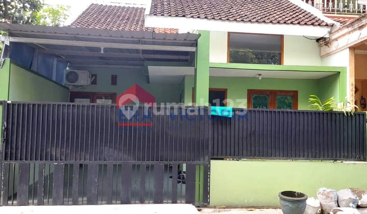 DIJUAL Rumah di Wilis Indah Kota Kediri Bangunan bagus dan terawat 5 menit ke RS Lirboyo, 15 menit ke Pusat Kota Kediri