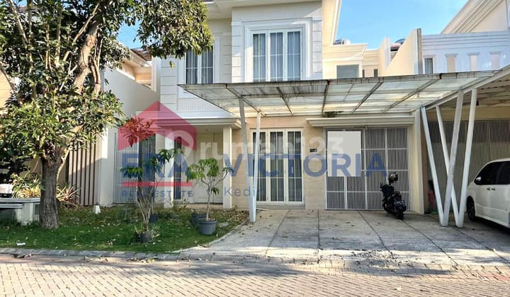 Rumah Dalam Perumahan Bonus AC Mulyorejo, Surabaya