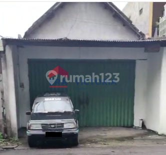 Gudang Dijual disewakan Bangunan Kokoh Tertutp Di Ngasem, Lokasi Dekat Gg Akses Jalan Bisa Container