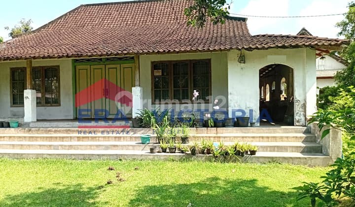 Rumah DIJUAL area Ngadiejo, Blitar Hook jalan, Letter L, 7 menit dari makam Bung Karno
