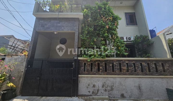 Rumah Murah Bgt 2Lt di Jl Mawar 5,Cengkareng Barat,Jakbar