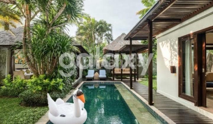 NICE 2-STOREY VILLA SARINANDE SEMINYAK BADUNG, BALI