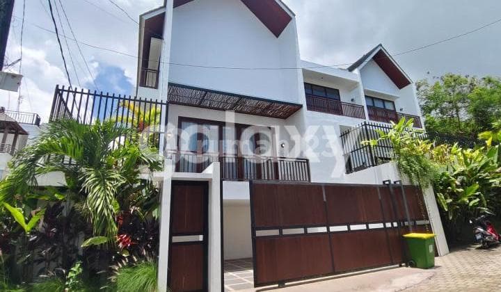 Brand New Modern Villa di Batu Nunggul Ungasan Badung, Bali