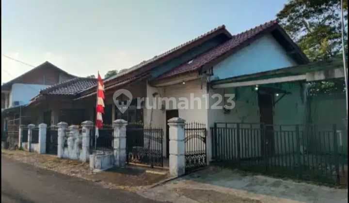 Nice 2-Story Flood-Free House in Manggarai, Tebet, South Jakarta