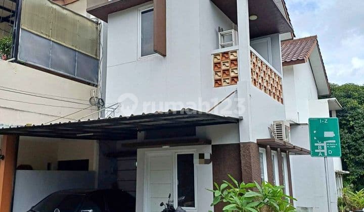 Cluster Corner House 2 Floors Near Lebak Bulus MRT