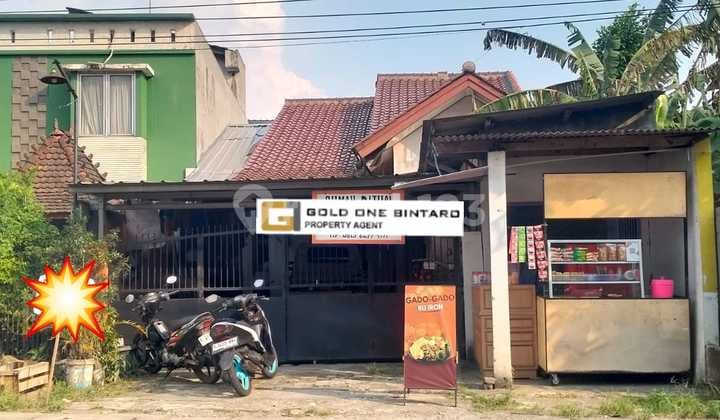 Strategic House at Main Roadside Near Graha Toll