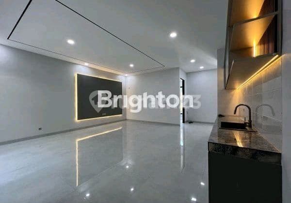 Rumah Baru Modern Lokasi Premium Manyar Lebar 8