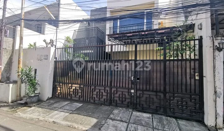 Lokasi Emas! Harga Masih Nego! Rumah Siap Huni Kemanggisan Ilir Komplek Dpr Jakarta Barat