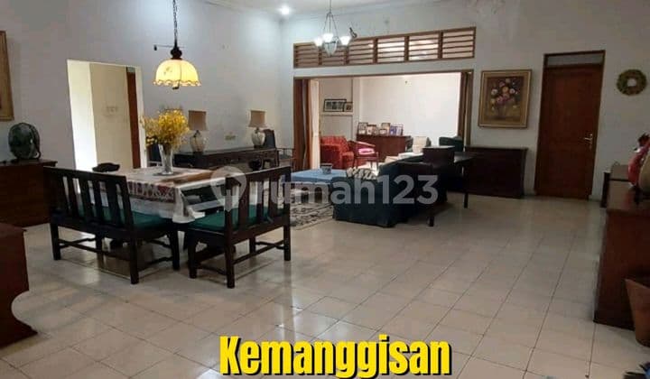 Rumah Siap Huni Dalam Komplek Cocok untuk Kost Dekat Kampus Binus Jakarta Barat